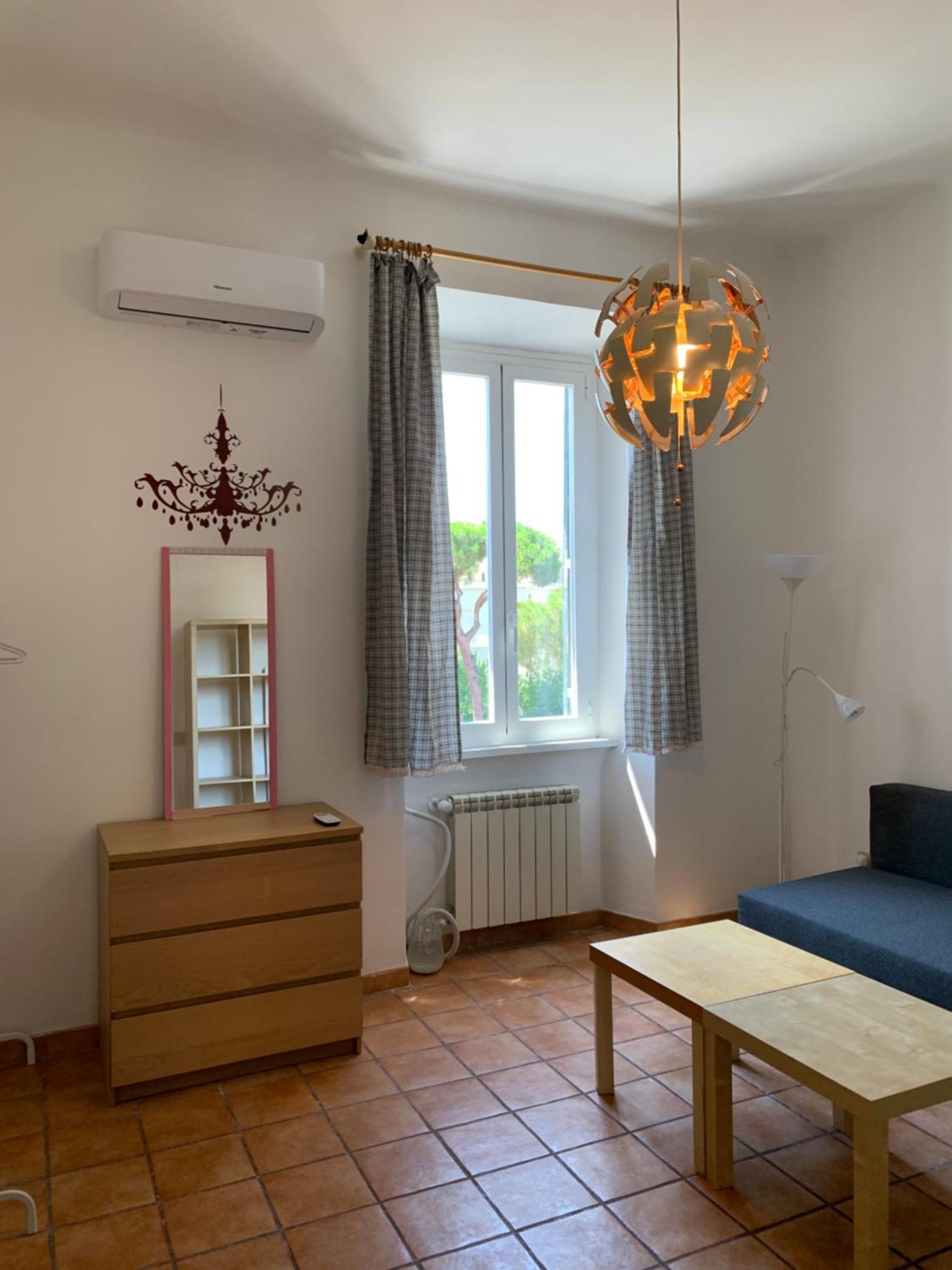 Apartment Flat Nearby Vaticano - Caracciolo 4